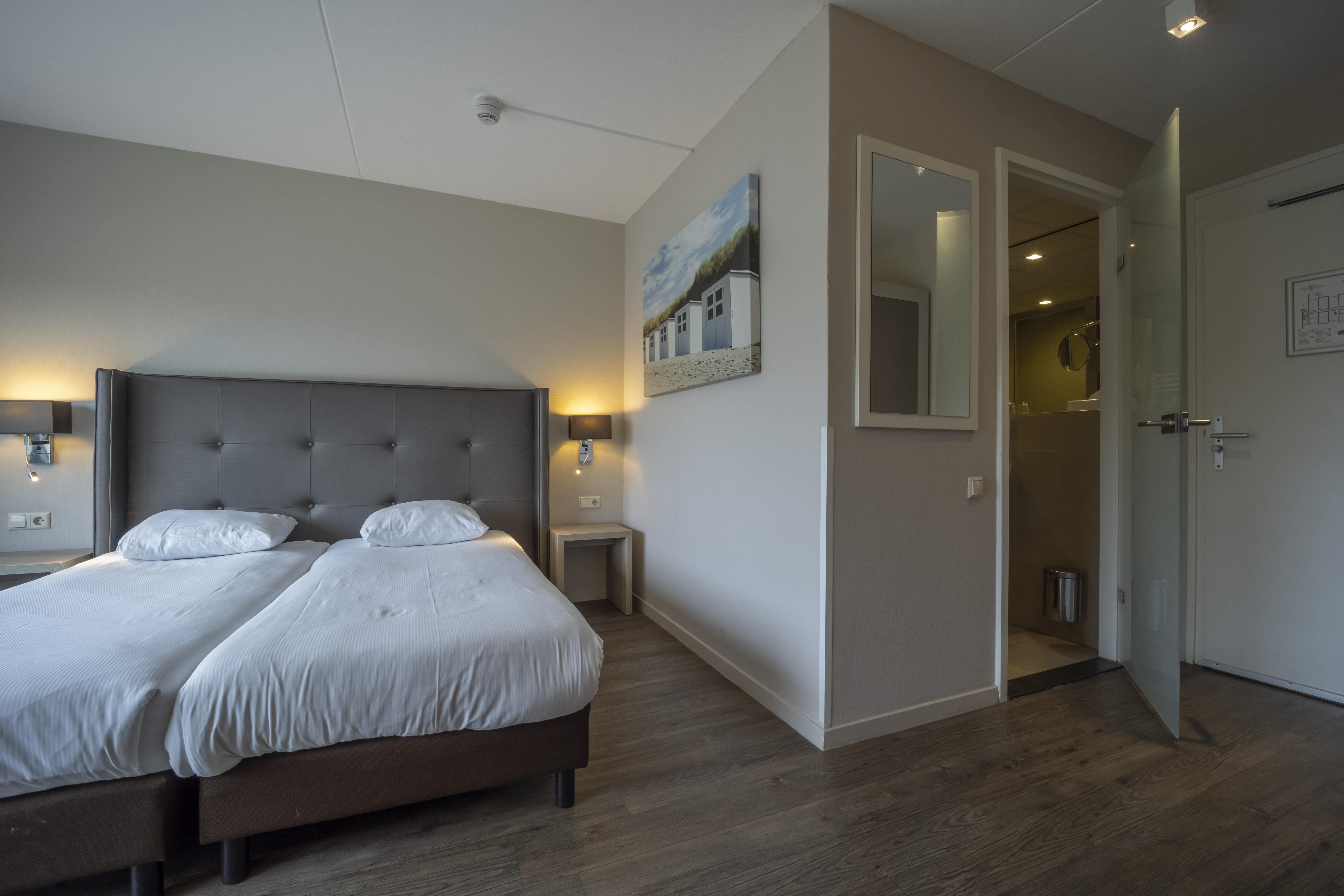 Fletcher Zuiderduin Beachhotel Westkapelle Esterno foto